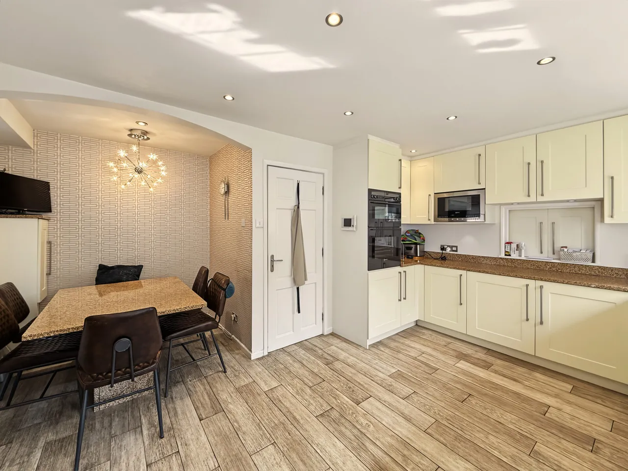 Fairhaven Avenue, Whitefield, M45, photo 6