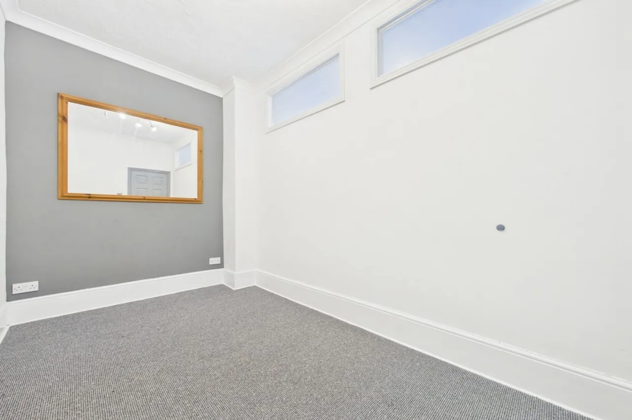 Augusta Gardens, Folkestone, CT20, photo 4
