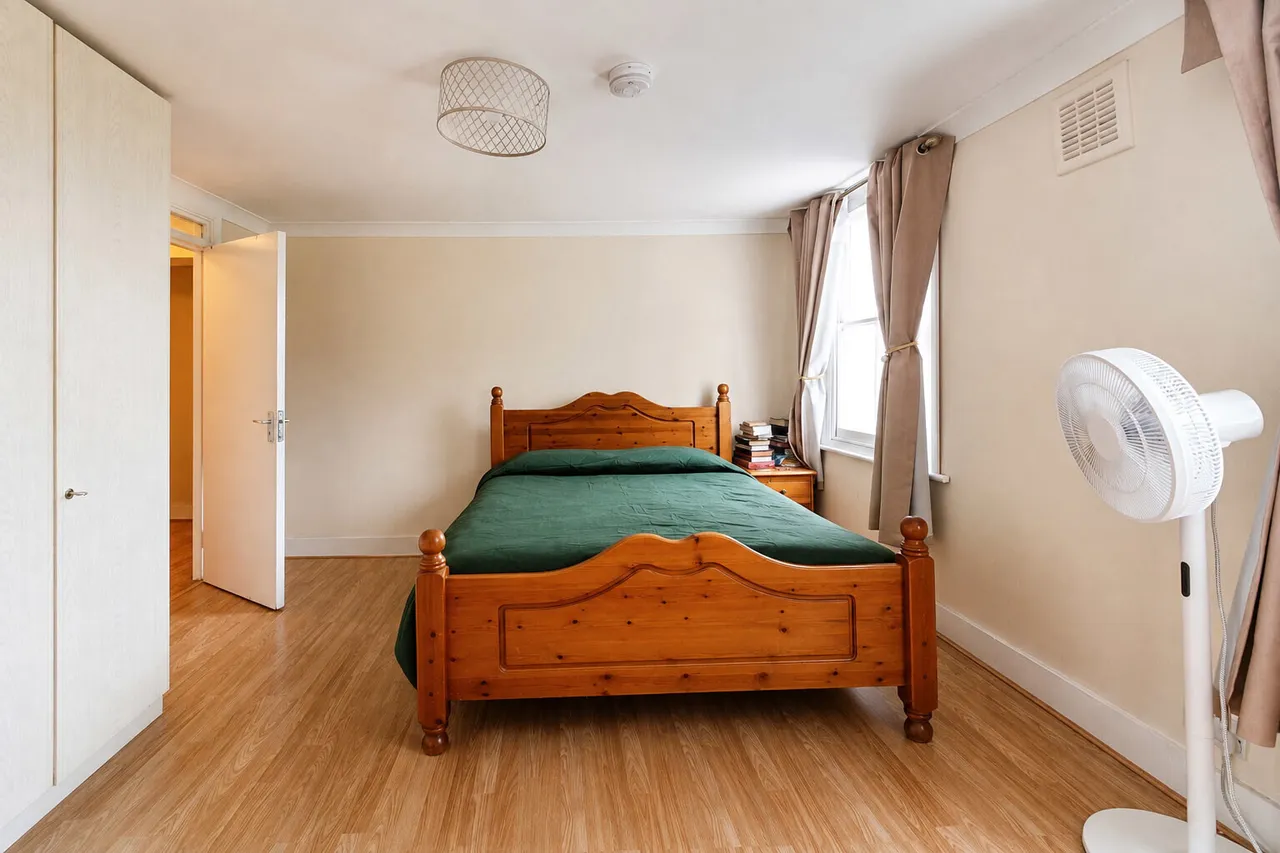 Nunhead Green, London, SE15, photo 10