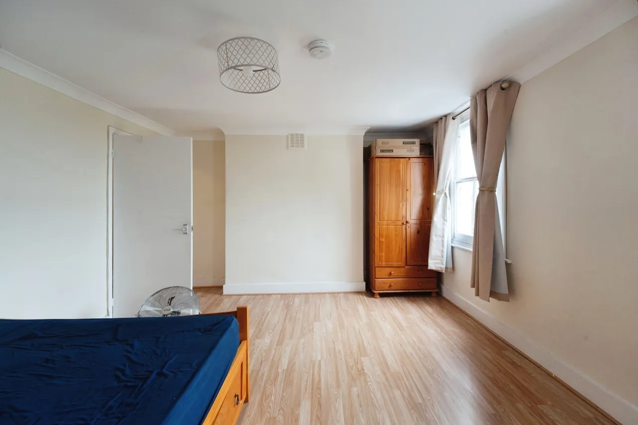 Nunhead Green, London, SE15, photo 15