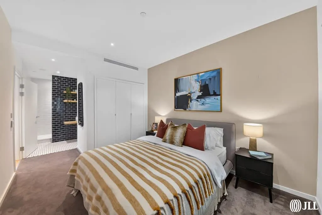 Orchard Place, London, E14, photo 5
