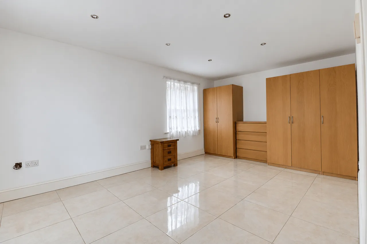 The Bungalow East Acridge, Barton-Upon-Humber, DN18, photo 7