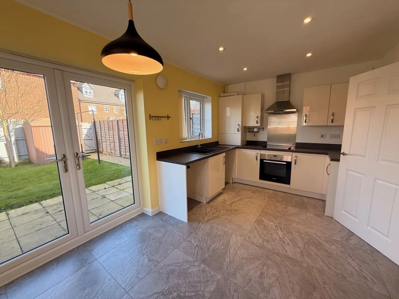 Philip Taylor Drive, Leighton, CW1, photo 4