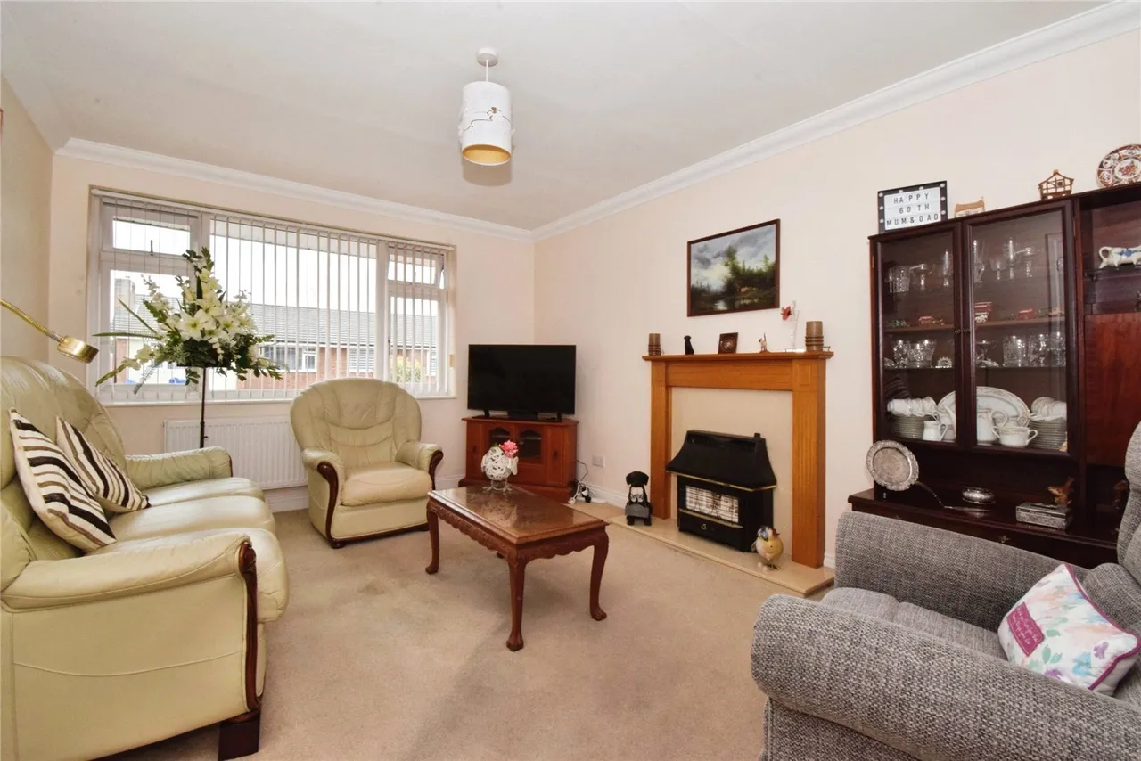 Buckfast Close, Wigston, LE18, photo 2