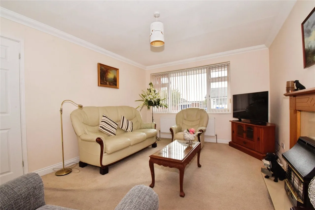 Buckfast Close, Wigston, LE18, photo 13