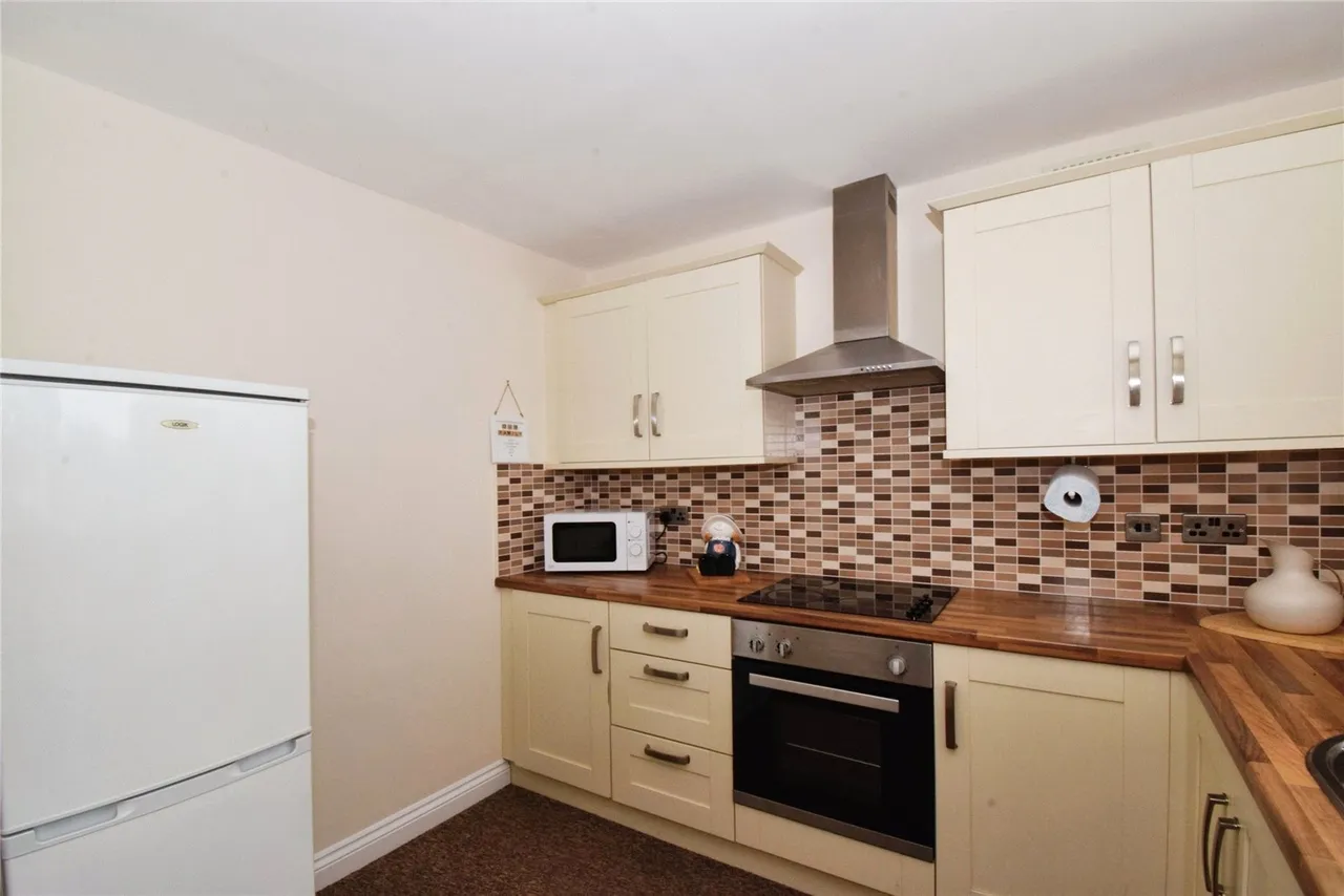 Buckfast Close, Wigston, LE18, photo 14