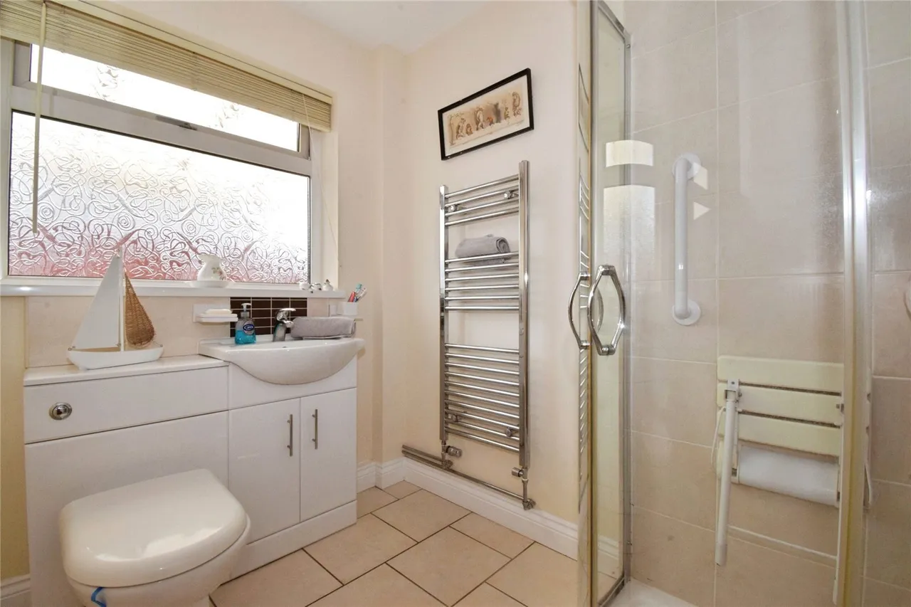 Buckfast Close, Wigston, LE18, photo 9
