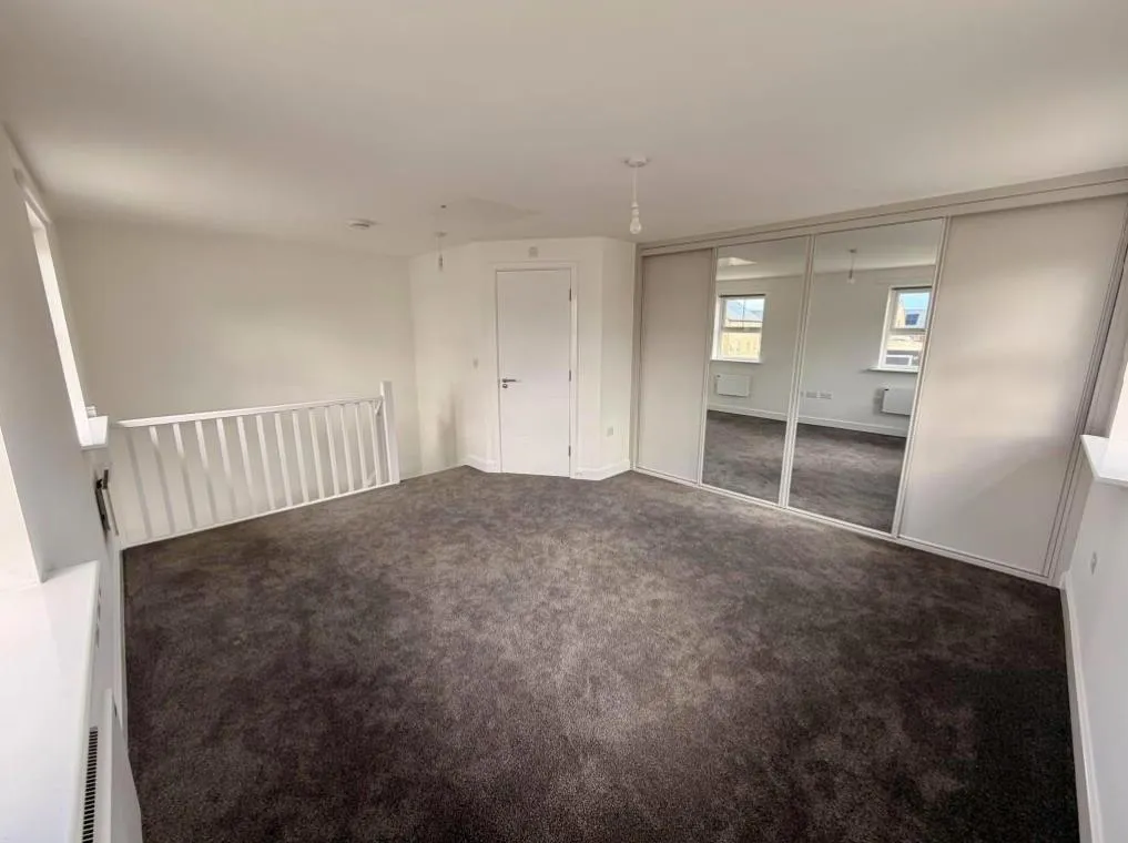 2 bed house to rent — Eliza Grant Road, Crossgates, LEEDS