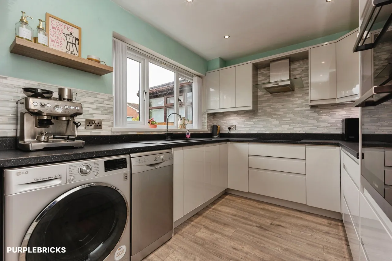 Nightingale Drive, Audenshaw, M34, photo 6