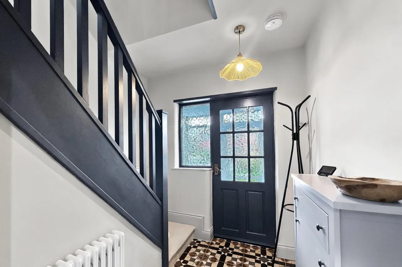 St. Georges Crescent, Timperley, WA15, photo 13