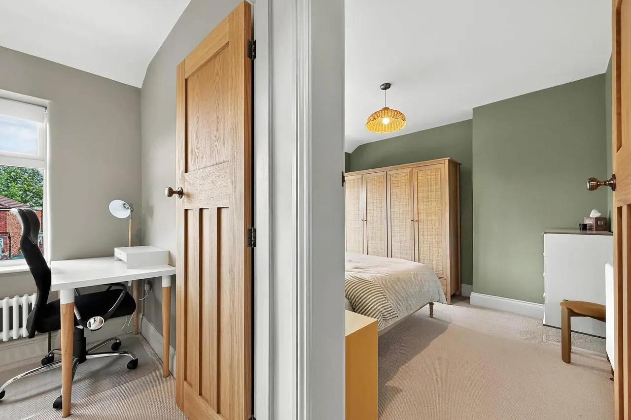 St. Georges Crescent, Timperley, WA15, photo 15