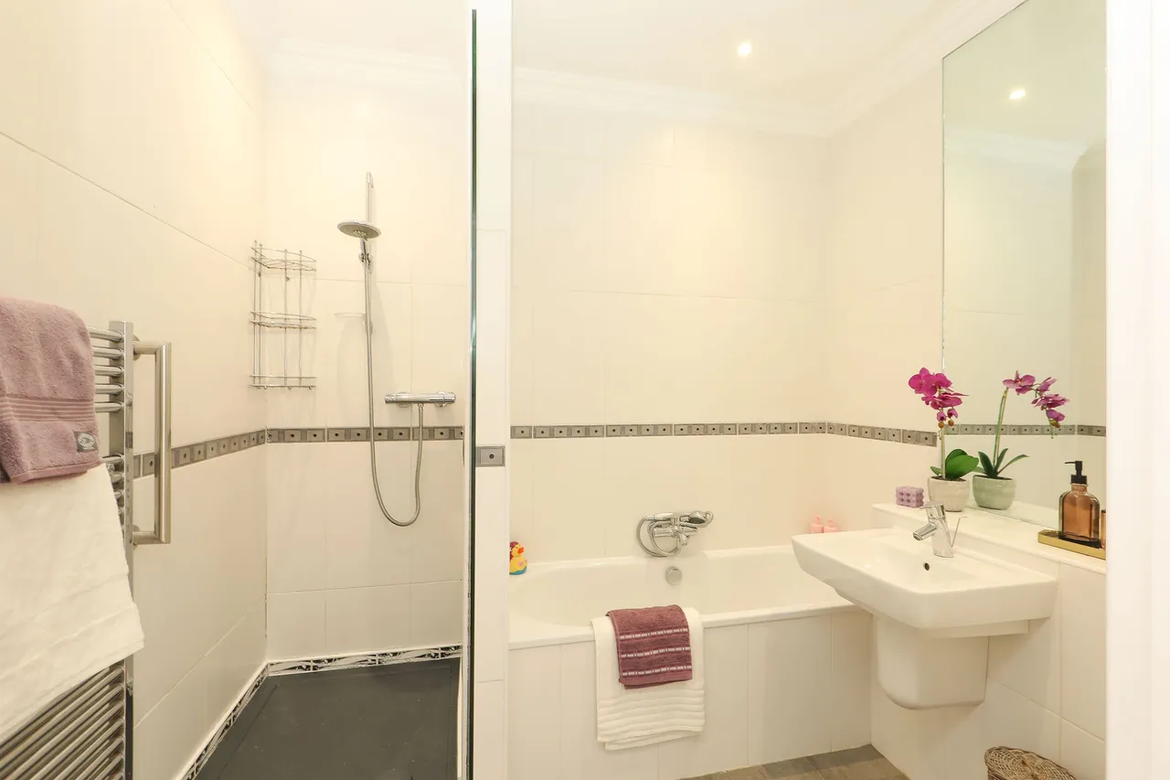 Millhouses Lane, Sheffield, S11, photo 29