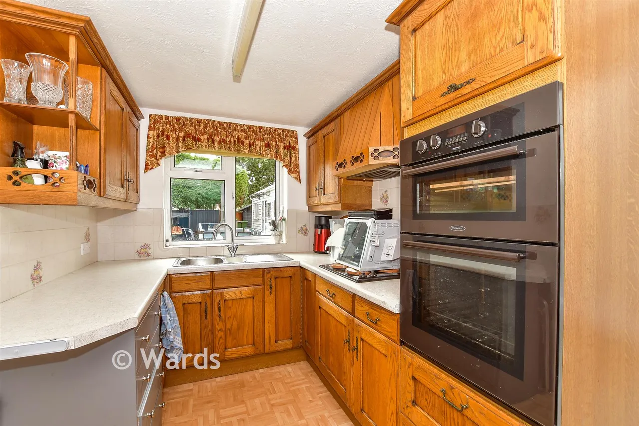 St. Mary's Road, New Romney, TN28, photo 9
