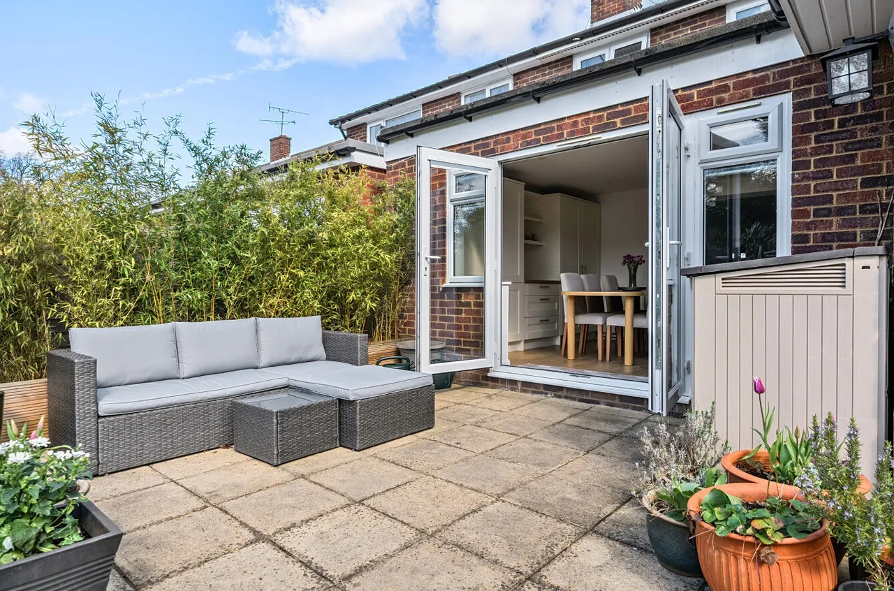 Frimley Grove Gardens, Frimley, Camberley, Surrey, GU16 7JY, photo 26