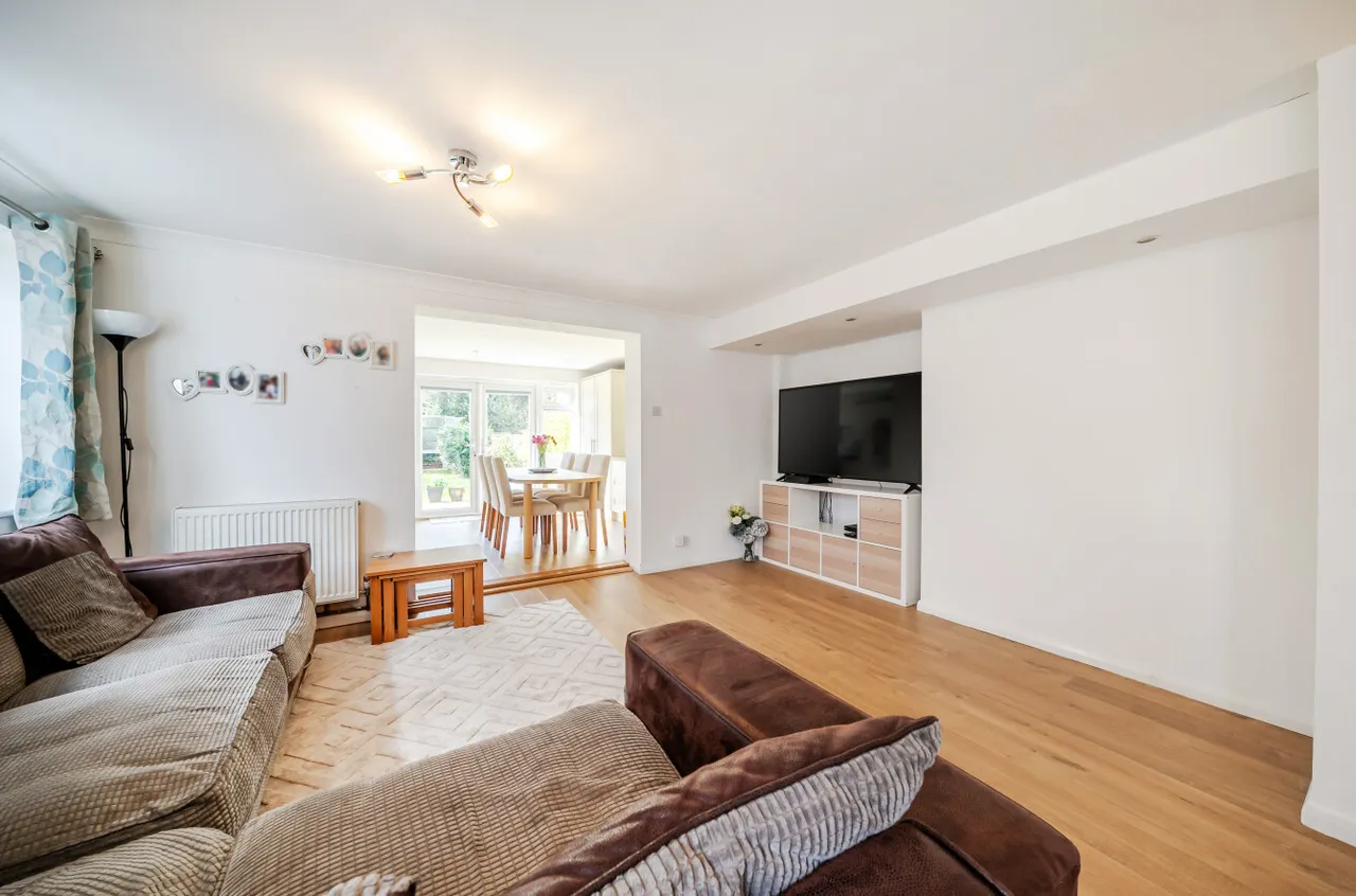 Frimley Grove Gardens, Frimley, Camberley, Surrey, GU16 7JY, photo 16