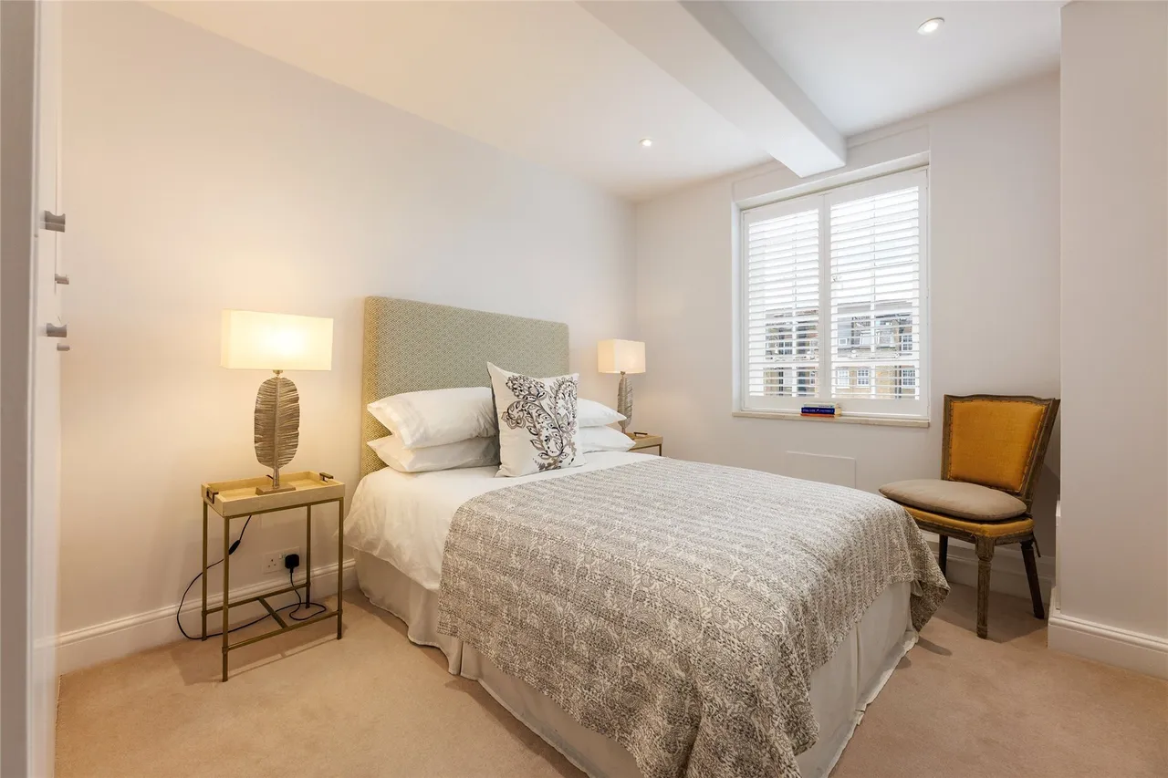 Swan Court, Chelsea Manor Street, Chelsea, London, SW3, photo 9