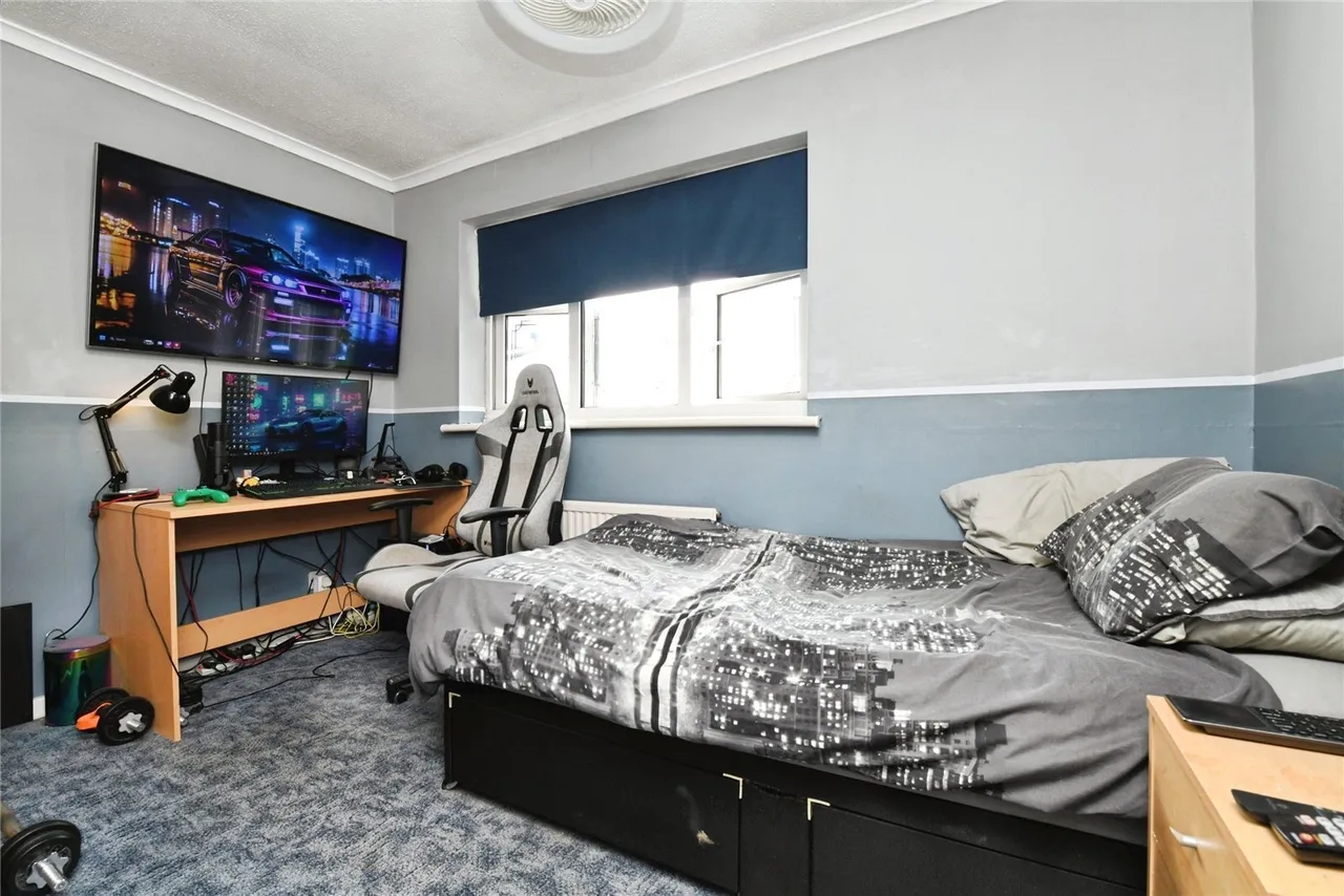 New England Crescent, Great Wakering, Southend-on-Sea, Essex, SS3, photo 13