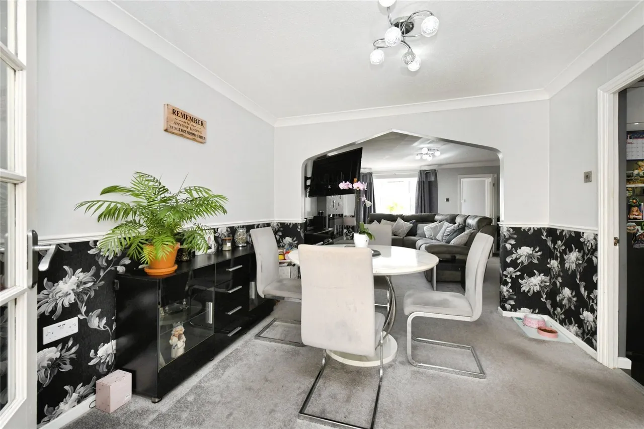 New England Crescent, Great Wakering, Southend-on-Sea, Essex, SS3, photo 8