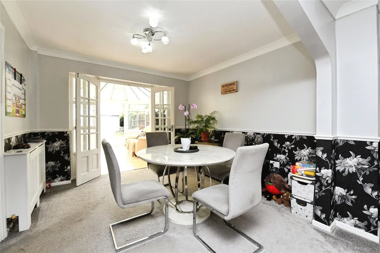 New England Crescent, Great Wakering, Southend-on-Sea, Essex, SS3, photo 6