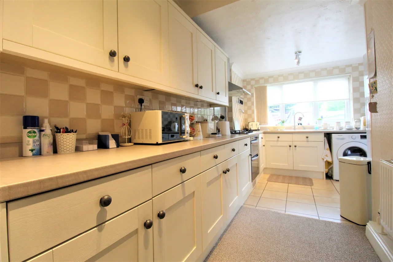 Rookery View, Grays, Essex, RM17 6AS, photo 4