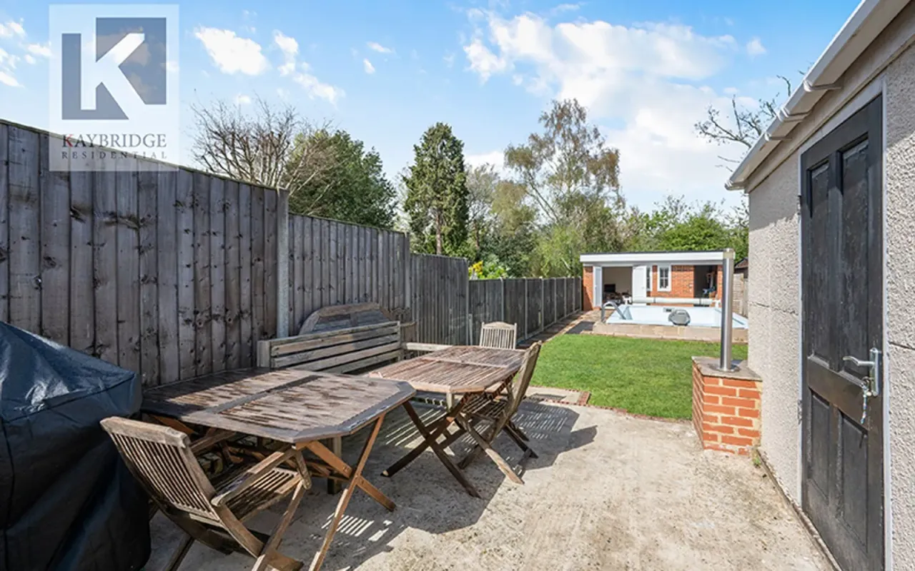 Iris Road, West Ewell, KT19, photo 6