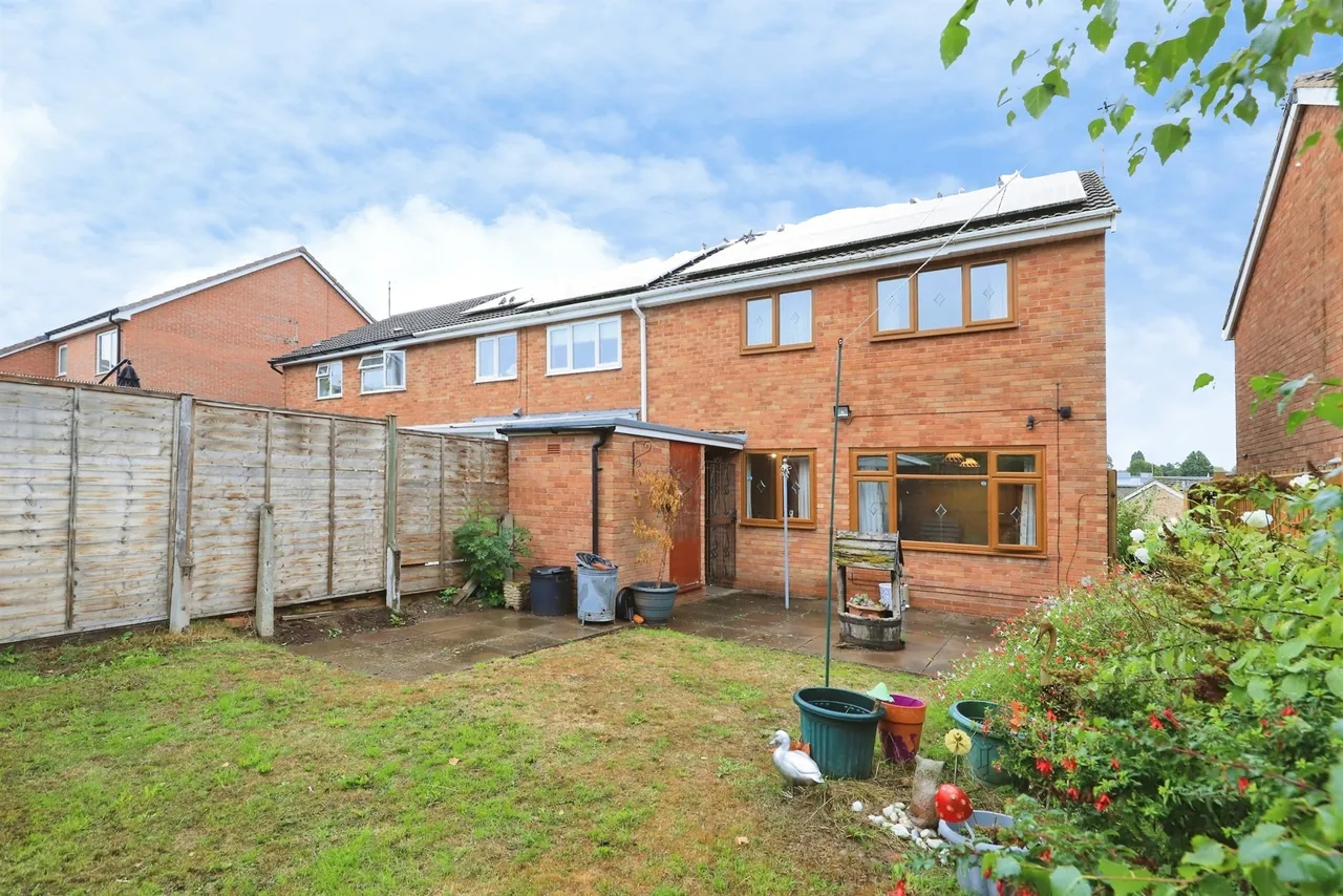 Wordsworth Crescent, Kidderminster, DY10, photo 2