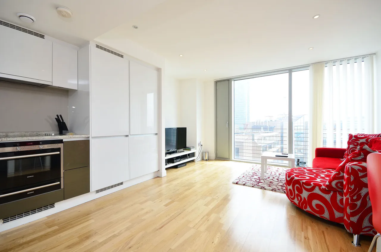 1 bed flat for sale — Flat 1504, Landmark East Tower, 24 Marsh Wall, London
