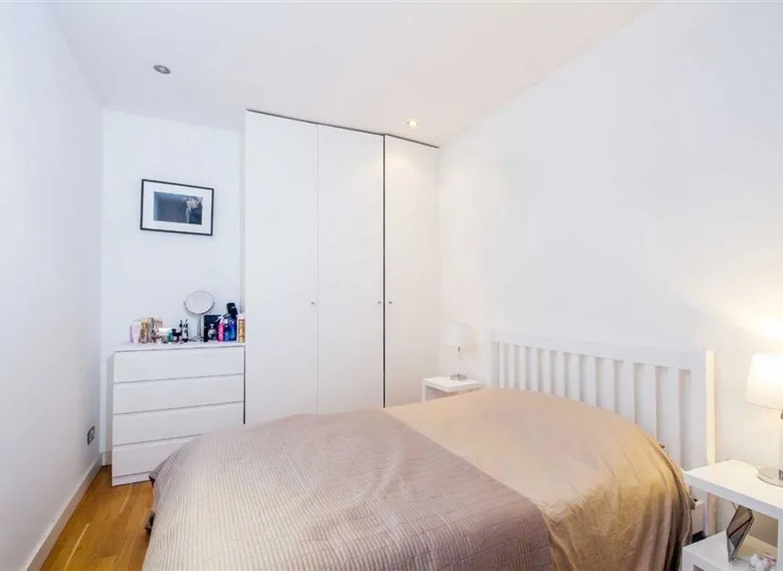 Clifton Street, EC2A, photo 4