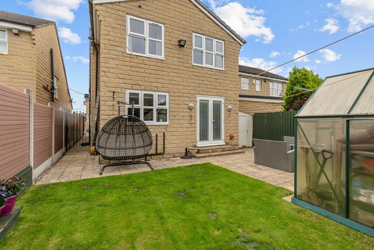 Westminster Road, HX3, photo 5