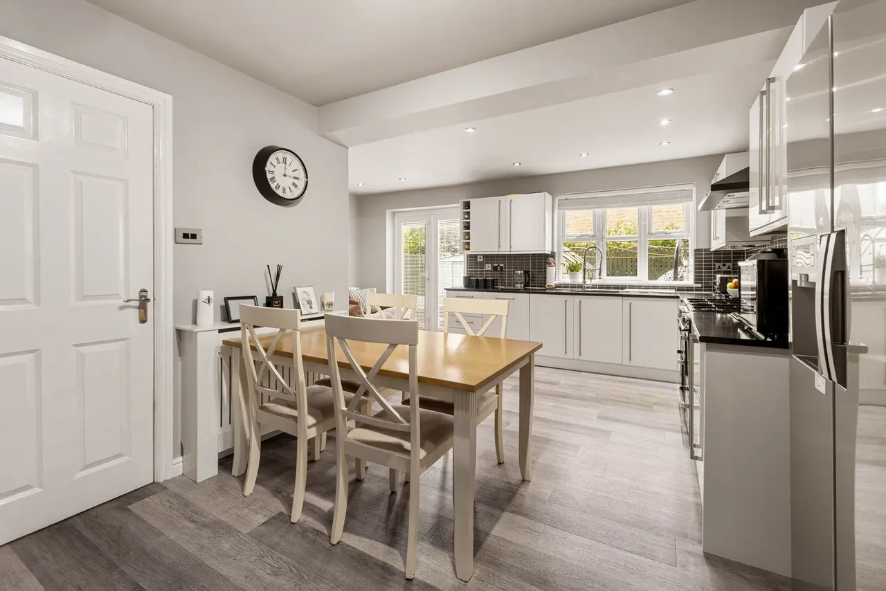 Westminster Road, HX3, photo 2