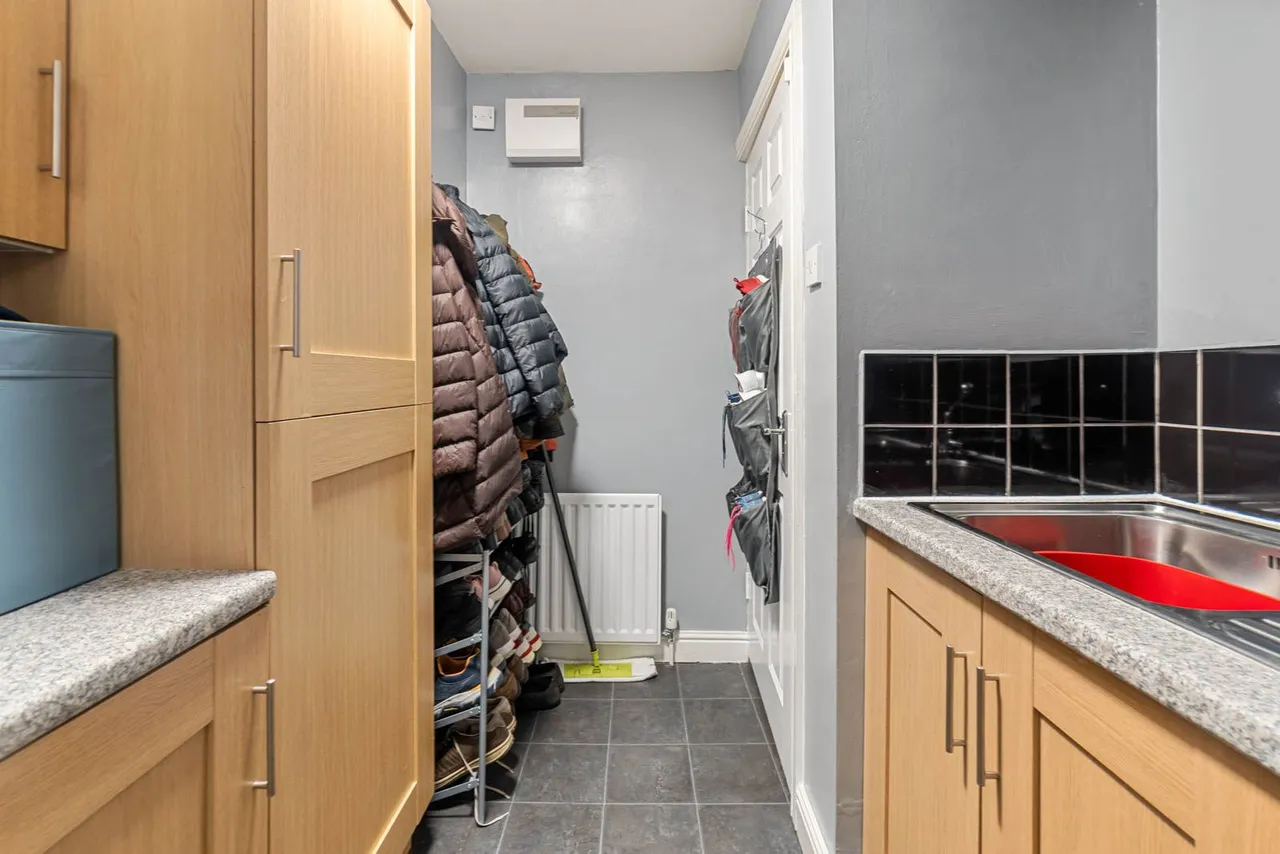 Westminster Road, HX3, photo 11