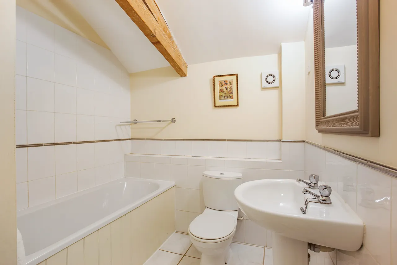 Vicarage Lane, Tunstead, NR12, photo 17
