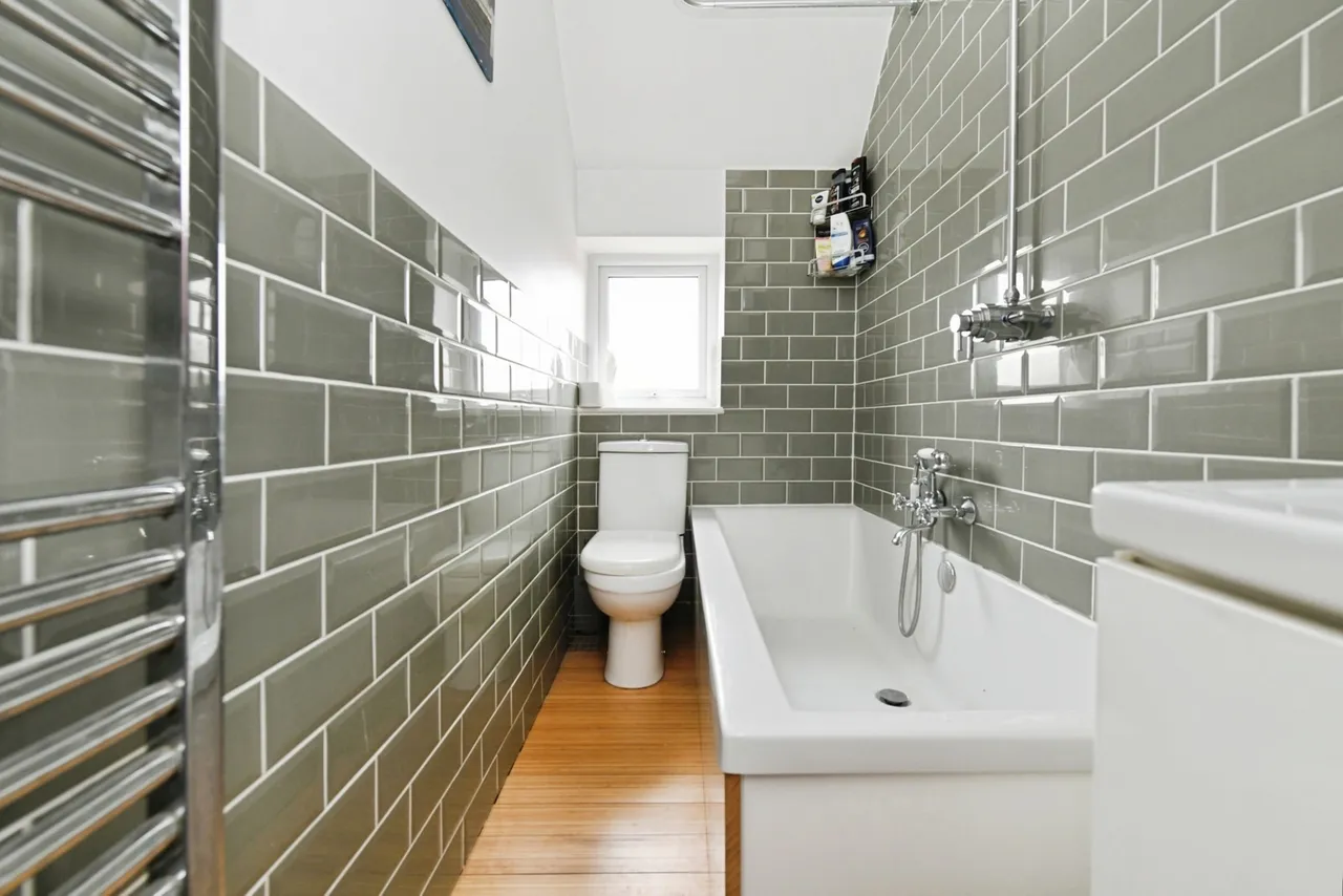Blenheim Drive, Colchester, Essex, CO2, photo 15