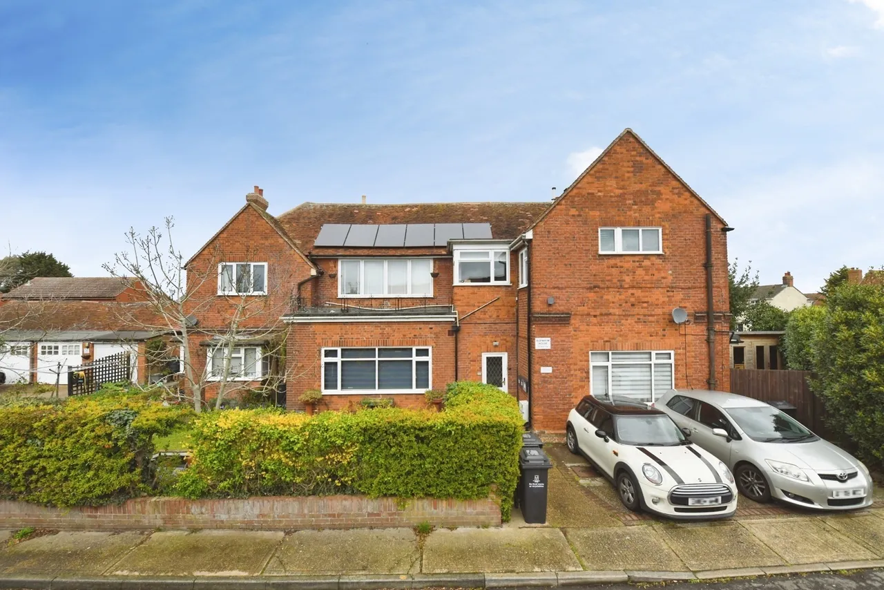 Blenheim Drive, Colchester, Essex, CO2, photo 22