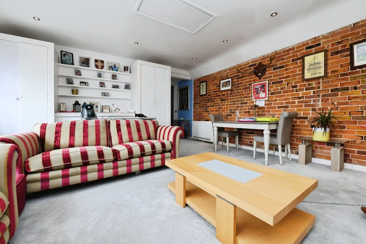 Blenheim Drive, Colchester, Essex, CO2, photo 10