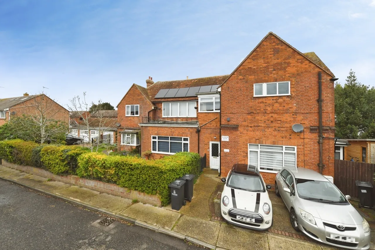 Blenheim Drive, Colchester, Essex, CO2, photo 23