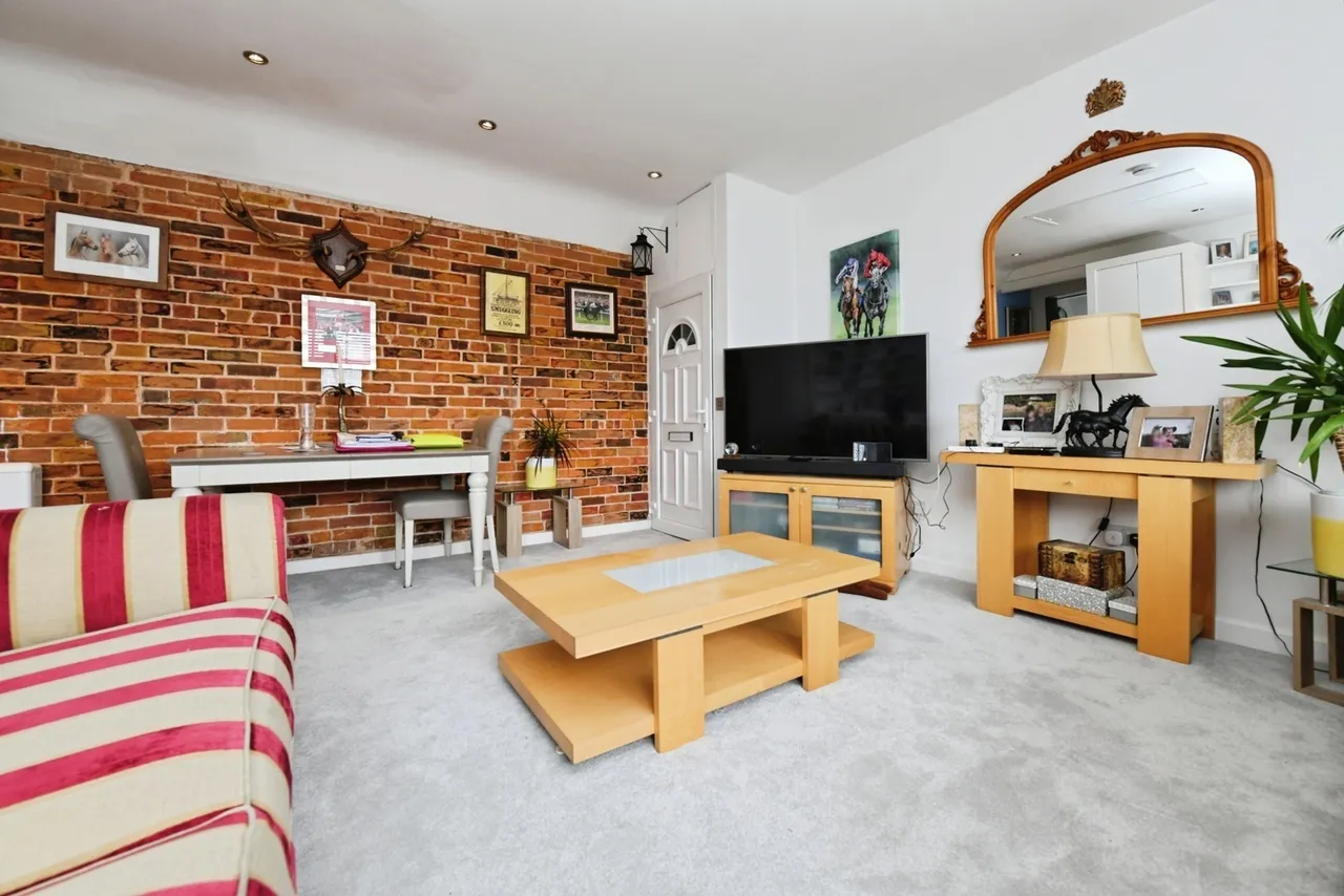 Blenheim Drive, Colchester, Essex, CO2, photo 9