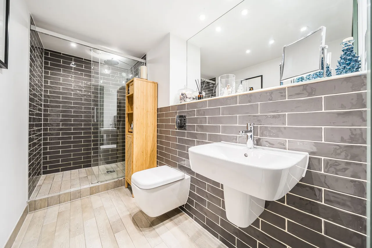 Adams Walk, Midhurst, GU29, photo 16