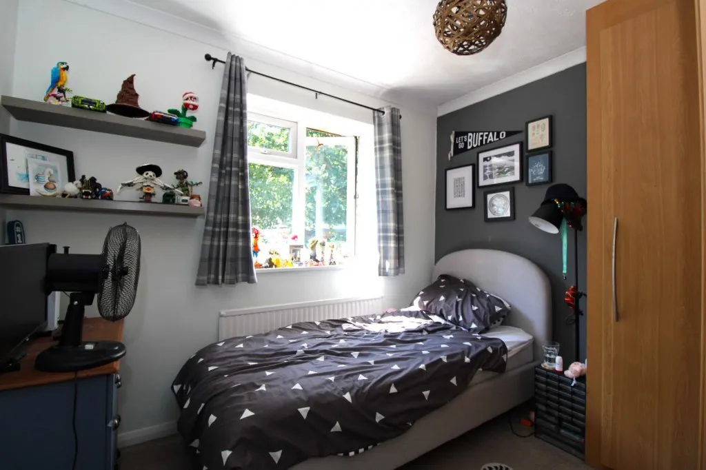Petworth Close, Stevenage, photo 7