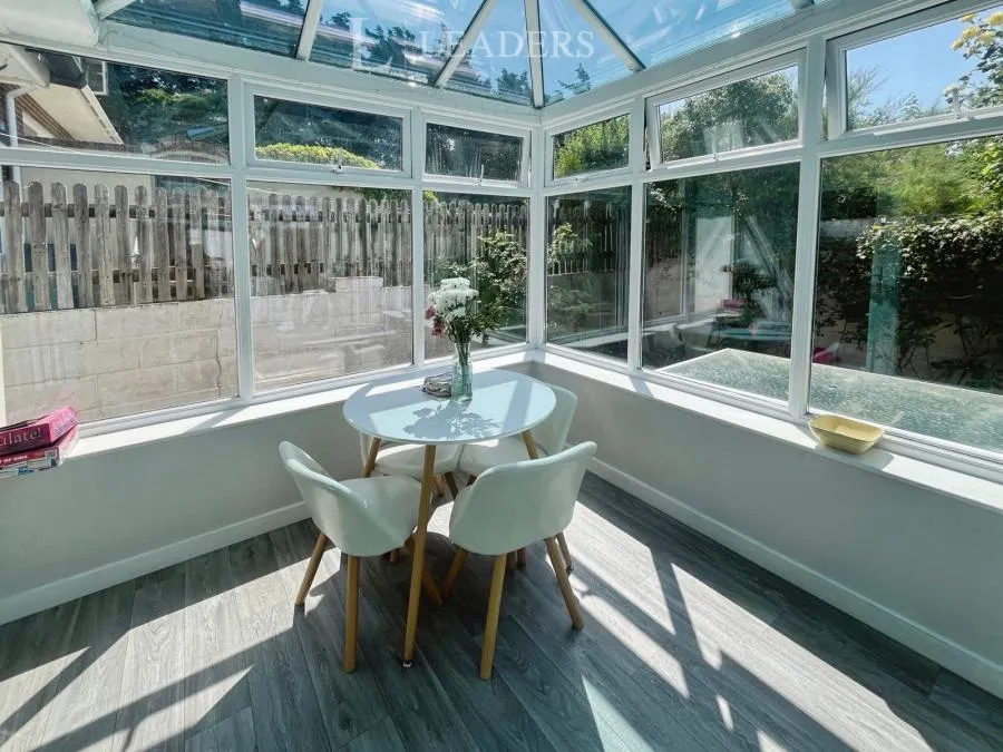Sandy Point Road, Hayling Island, PO11, photo 4