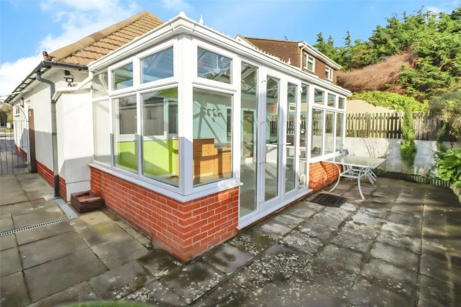Sandy Point Road, Hayling Island, PO11, photo 8