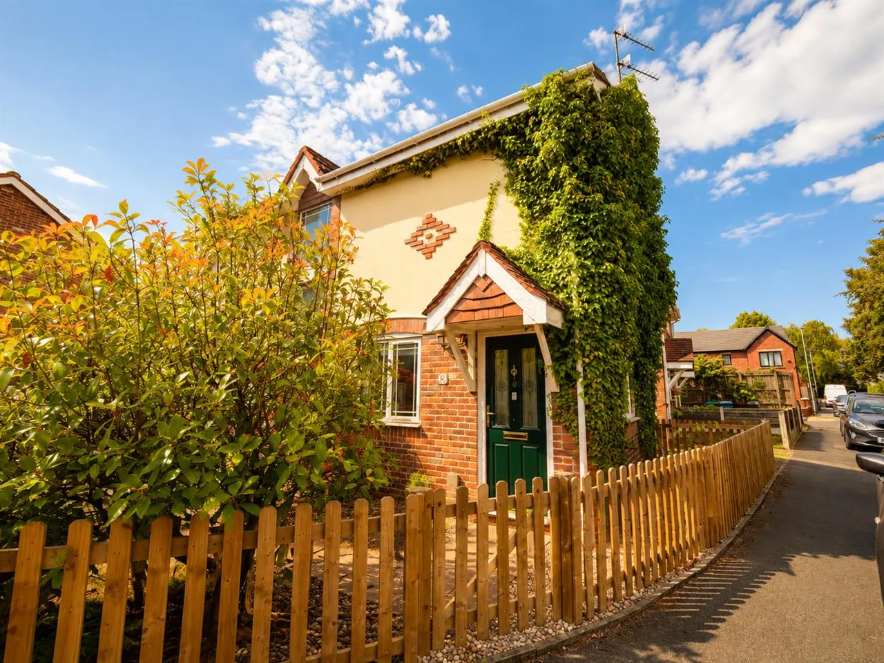 2 bed house for sale, Mainwaring Terrace, Manchester, M23