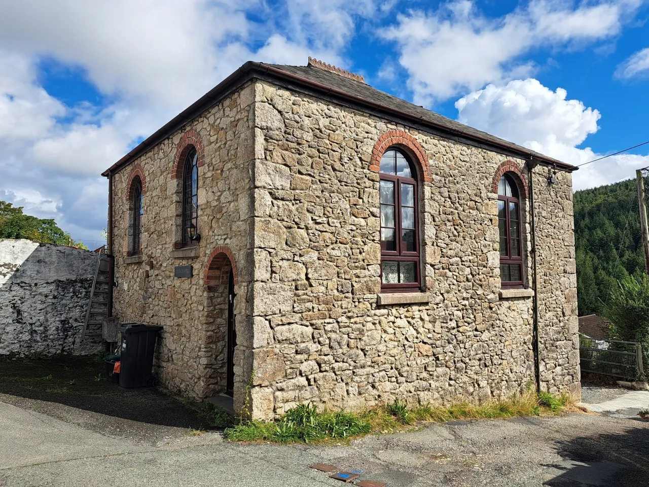 1 bed property for sale — Under Road, Gunnislake, Cornwall, PL18