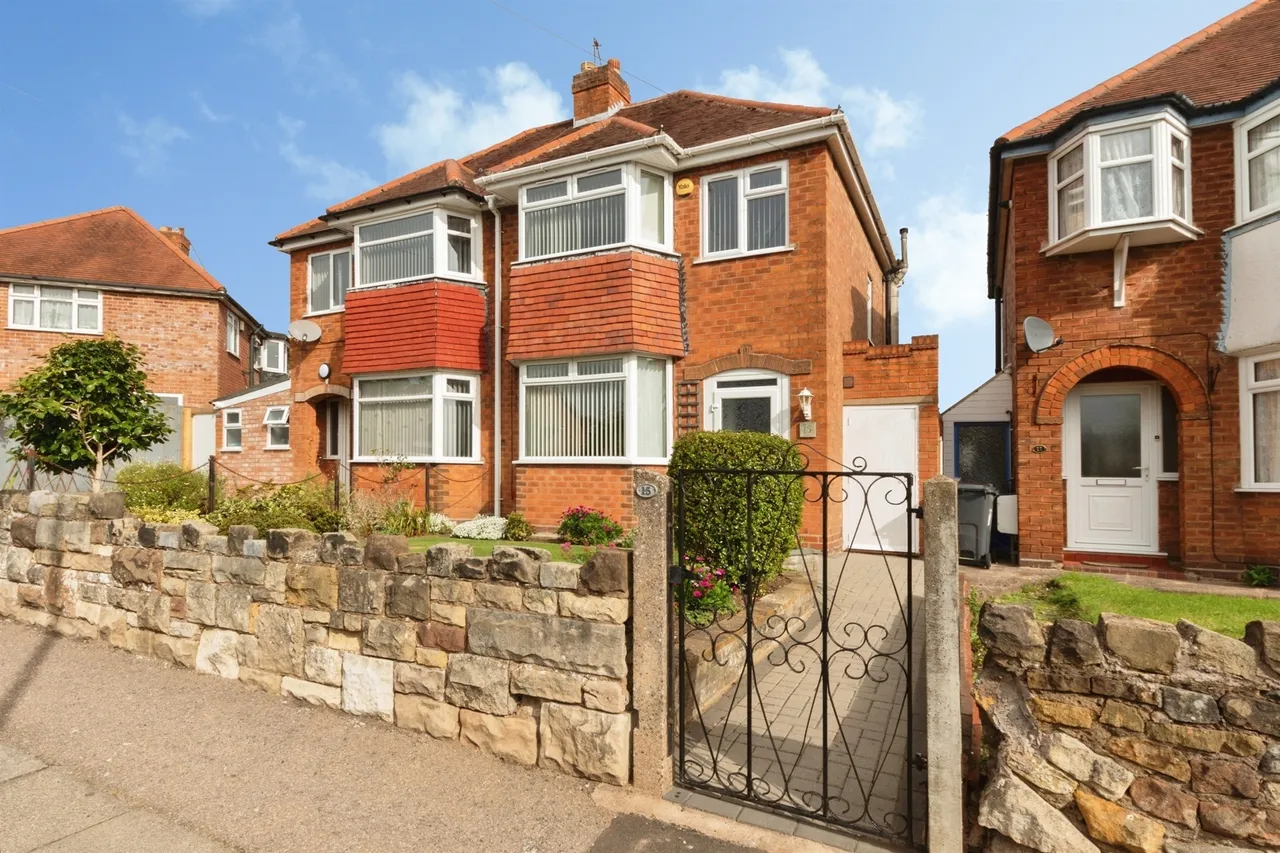 The Vineries, Birmingham, B27, photo 20