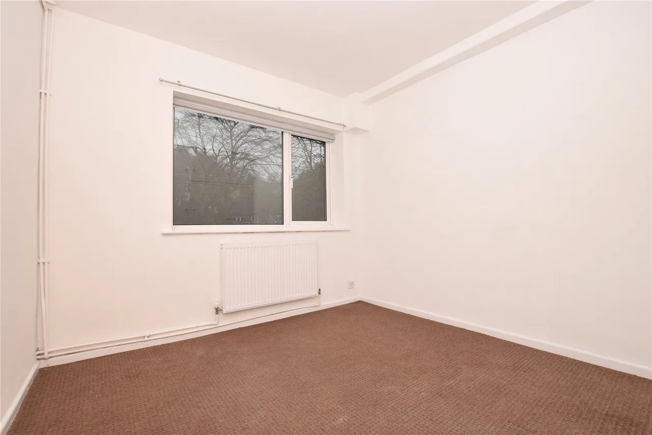 Sandhill Court, Leeds, LS17, photo 6