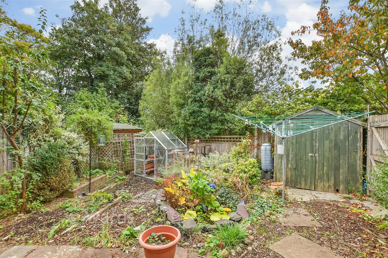 Mill Crescent, Tonbridge, TN9, photo 2