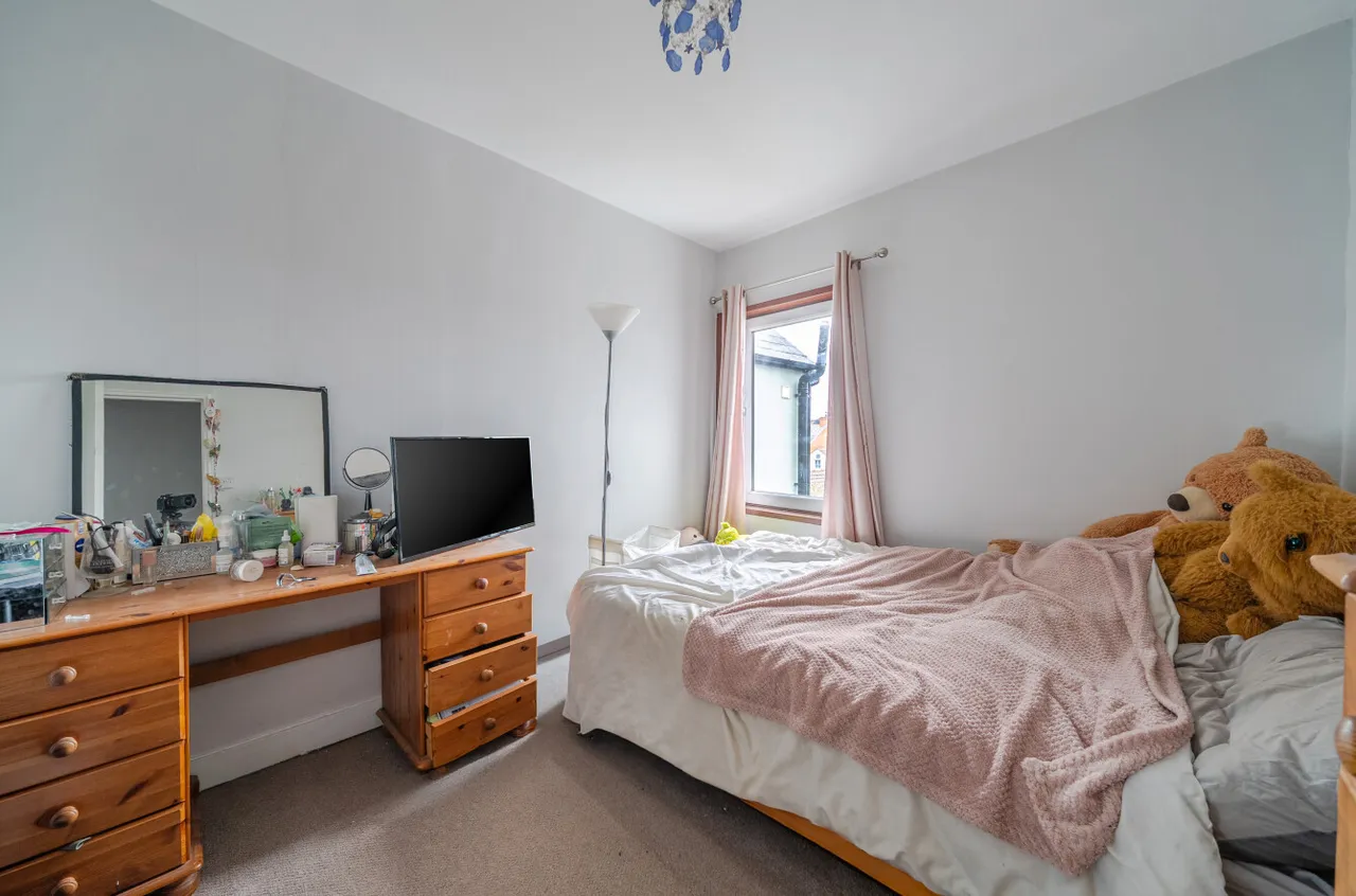 Vicarage Road, Alton, GU34, photo 6