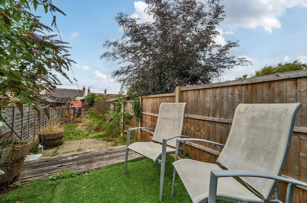 Vicarage Road, Alton, GU34, photo 9