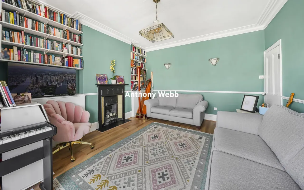 Lakeside Road, Palmers Green, N13, photo 6