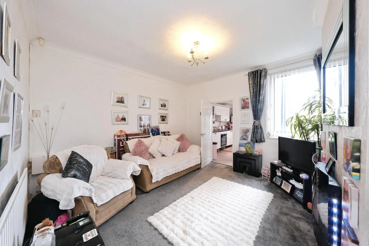 Lime Avenue, Sutton-in-ashfield, NG17, photo 2